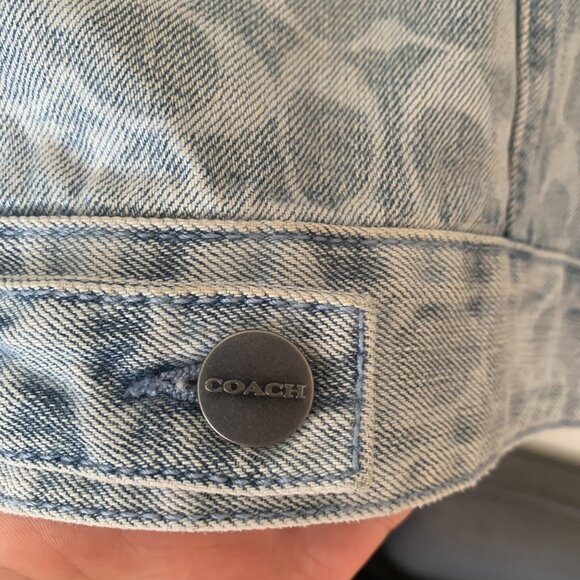 Coach Signature Denim Jacket Size Small NWOT - Picture 6 of 12